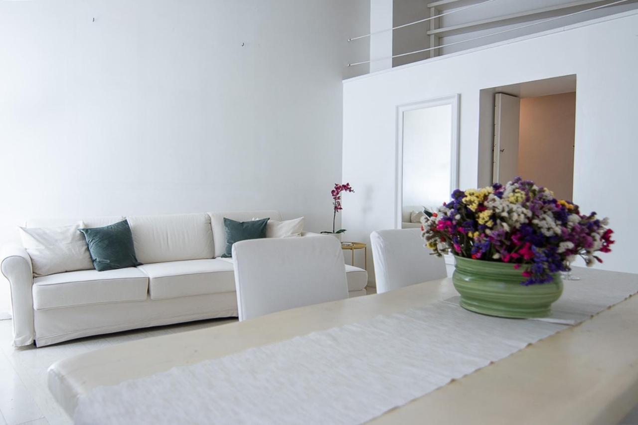 Triton Place โรม ภายนอก รูปภาพ