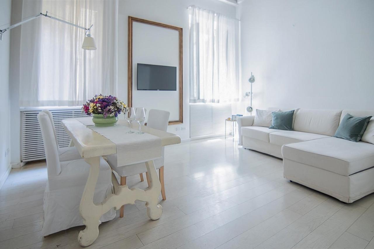 Triton Place โรม ภายนอก รูปภาพ