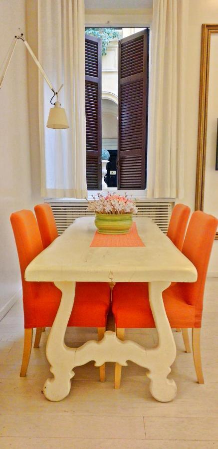 Triton Place โรม ภายนอก รูปภาพ